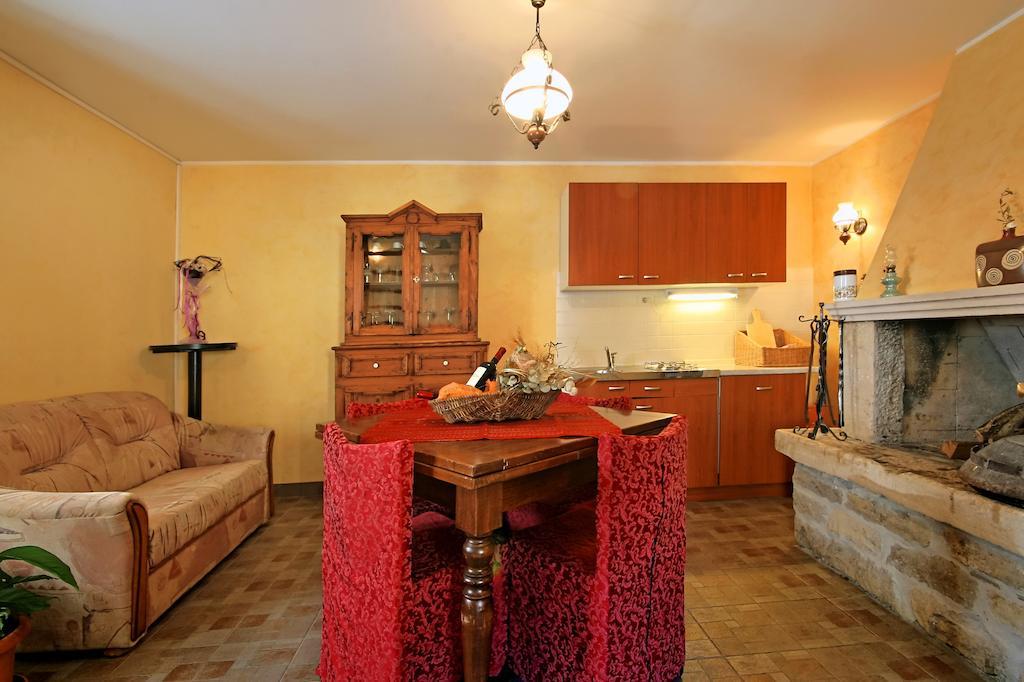 Apartments Bazjak リヴァデ 部屋 写真